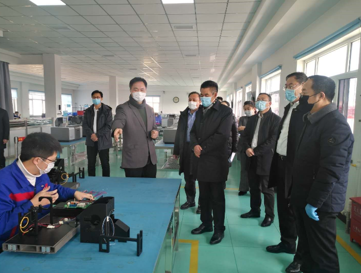 裴偉東書記視察百特，贊揚百特“兩項任務(wù)”抓得好